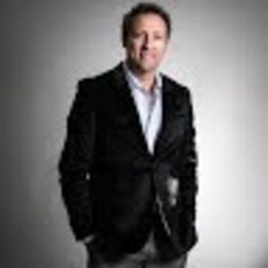 Meet your Posher, Dustin